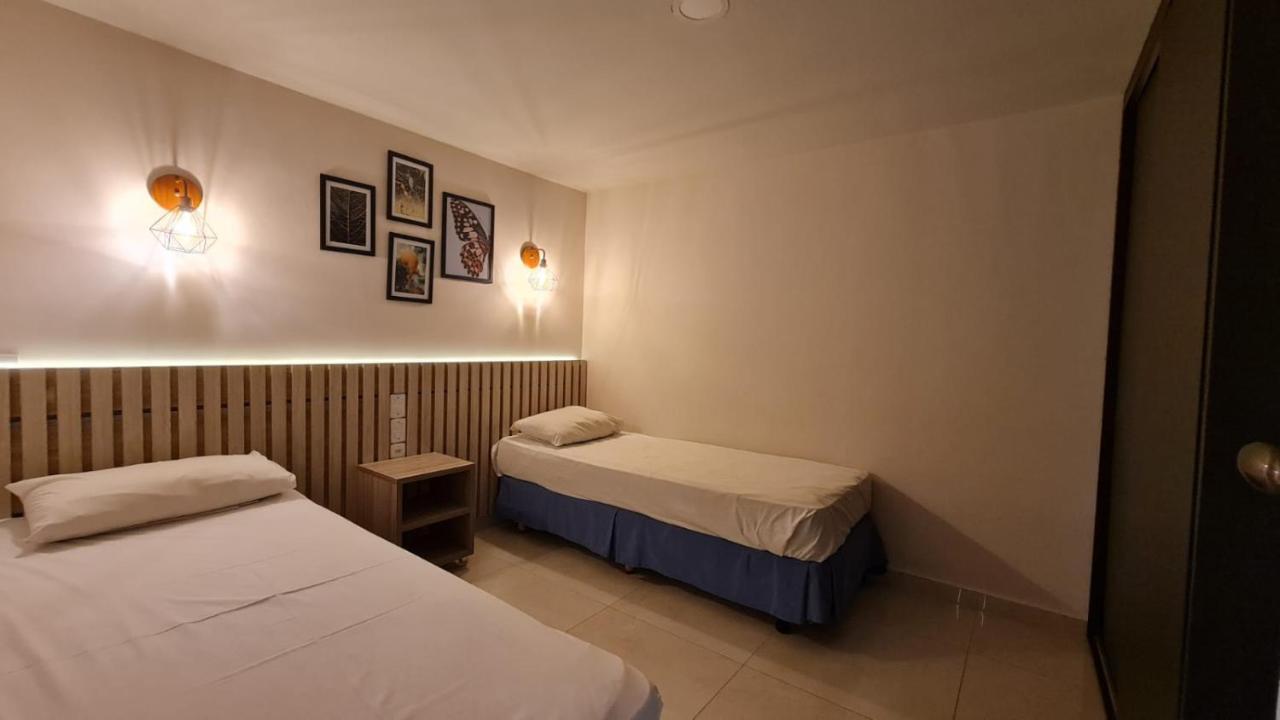 Flat Com 2 Quartos - Beira Mar Da De Cabo Branco - Flat Ambassador - Flat Particular * Joao Pessoa